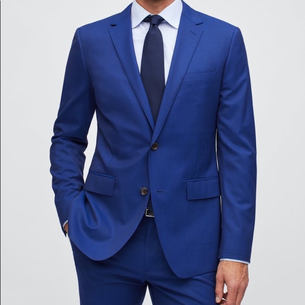 Bonobos slim fit suit in brilliant navy